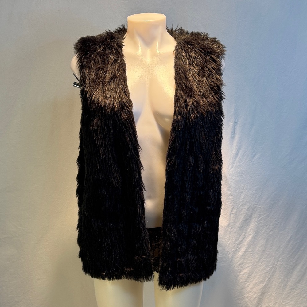 Elegant Black Faux Fur Vest for Women